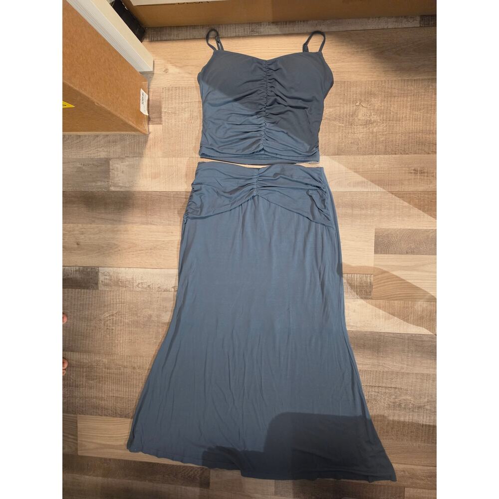 OGL Move Brami Top and Skirt Set Size Small Blue